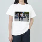 ののちゃんのフォトプリントショップの夏散歩カップル Heavyweight T-Shirt