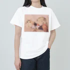 目羅　健嗣の牛乳に目を注ぐ猫（メラノ美術館） Heavyweight T-Shirt