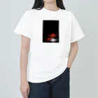 カメリア ヴィンテージの彼岸花 Heavyweight T-Shirt