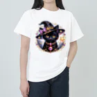 黒猫ギャラリー🐈‍⬛の黒猫の魔法使い ヘビーウェイトTシャツ