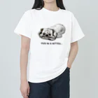 犬グッズの店しえるぶるーのミトンに入ったパグ  ヘビーウェイトTシャツ