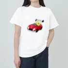 Cody the LovebirdのChubby Bird レーシングカーに乗ったセキセイインコ Heavyweight T-Shirt