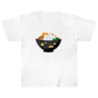 Kawaii-Japanのお雑煮の中のおにぎりさん ヘビーウェイトTシャツ