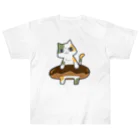 うさやのドーナツをゲットしてご満悦の猫 Heavyweight T-Shirt