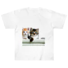 クロネコ宅急便の子猫の微笑み、心のオアシス Heavyweight T-Shirt