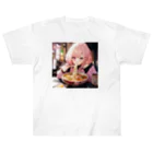 ぶーたんのラーメンをたべる女の子 Heavyweight T-Shirt