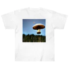 happygoの空飛ぶキノコ Heavyweight T-Shirt