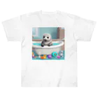 キャリーのお風呂場のゴマアザラシの赤ちゃん ヘビーウェイトTシャツ