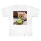 SkyBlueのもふもふな子猫 ヘビーウェイトTシャツ