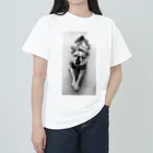 akane_art（茜音工房）のモノクロチワワ（あくび） ヘビーウェイトTシャツ