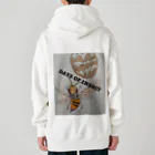 DAYS OF INSECTのこっちを見てるオオスズメバチ！ Heavyweight Zip Hoodie