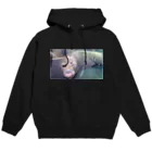 おもしろ動物グッズのこの顔に１分耐えろ Hoodie