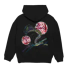 WAMI ARTの赤八雲昇るタツ(竜) Hoodie:back