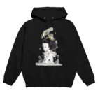 ねんねん虫の雨のアト Hoodie