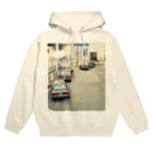 moromoroのタクシー乗り場 Hoodie