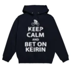 しょぼい雑貨店のKEEP CALM AND BET ON KEIRIN ネイビー パーカー / 前面プリント Hoodie