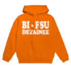 DRIPPEDのBI-FSU DETAINEE 白ロゴ Hoodie