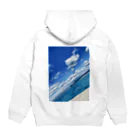 趣味の世界の青空の下 Hoodie:back