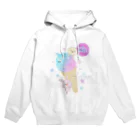 ぴよねこ(nikoneko)のカラフルソフトクリームとふわふわアニマル Hoodie