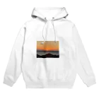 玉手箱の海に輝く朝日 Hoodie