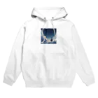 ゴマゴマ5050の鮮やかな世界に包まれた、幻想的な雲の中をかける少年。風 Hoodie