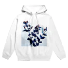 yunyunlivvyの赤い実 Hoodie