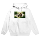 亀蘭タマムシの木漏れ日・仲良しスヤスヤ Hoodie