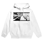 学級目標の橋を渡る Hoodie