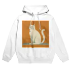 ミリススタイルの凛々しく立つネコ Hoodie