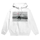 石山蓮華の電線と引き留め具と非常用進入口 Hoodie