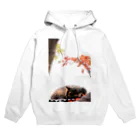 シッポ追いの猫写真店のサビ猫と紅葉 Hoodie