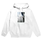 念斗くんのグッズの洗濯機から空を仰ぐ念斗くん Hoodie