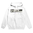 zakkaya 雑貨屋 孵 kaeruの整列する山羊 Hoodie