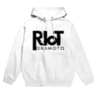 Riot岡本公式ストアのアーティストロゴグッズ パーカー