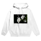 Yoshida07の純潔と純粋 ホワイトローズ "innocence and purity"  Hoodie