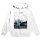 ふわりの絵画のような街（原色） Hoodie