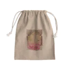 【ホラー専門店】ジルショップの絵画風プリンセスルーム Mini Drawstring Bag