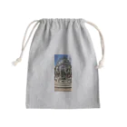 miyumiyumiyumiyuの薔薇のベンチ Mini Drawstring Bag
