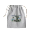 寿めでたや(ukiyoe)の葛飾北斎_冨嶽三十六景　甲州三嶌越 Mini Drawstring Bag