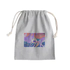 宇宙キャンプの深海でDJするねこ、タコとイカ、クラゲ、リュウグウノツカイ Mini Drawstring Bag