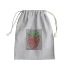 ねこの森でお散歩のリアルな苺ちゃん Mini Drawstring Bag