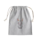 Vasetti_pressのパーカーを着ているうさぎちゃん Mini Drawstring Bag