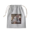 フウマショプのうさぎと犬のハグ Mini Drawstring Bag