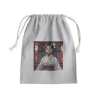 ワンダーワールド・ワンストップの黒髪の美しいポニーテール姿の巫女さん Mini Drawstring Bag