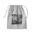 NYNANTのモノクロ　世界遺産　ウェストミンスター宮殿　ビッグベン Mini Drawstring Bag