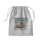 yuki_kmの波の音とともに走る、究極のビーチカー Mini Drawstring Bag