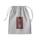 YUTO1126のジッパーから覗く犬 Mini Drawstring Bag