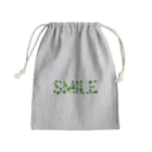 junichi-goodsのバルーン文字「SMILE」（緑色系） Mini Drawstring Bag