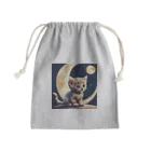 宇宙と猫の月を見る子猫 Mini Drawstring Bag