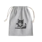 ruibuの勤勉ネコ Mini Drawstring Bag